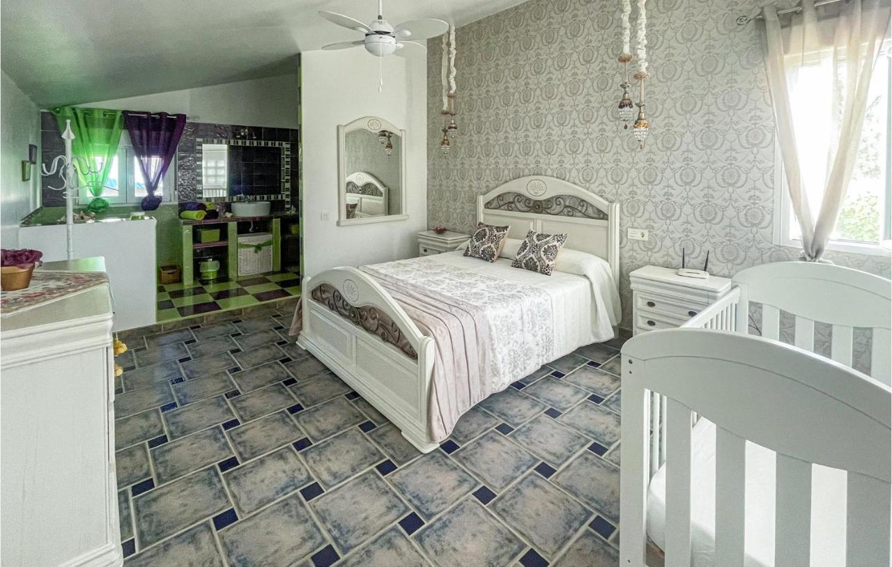 Amazing Home In Las Terreras, Lorca With Kitchen Las Lomas de Laston Luaran gambar